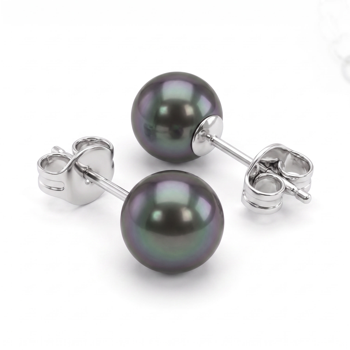 Black Pearl Stud Earrings in 925 Silver